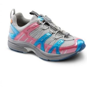 Refresh by Dr Comfort 9.5 XW NWOT